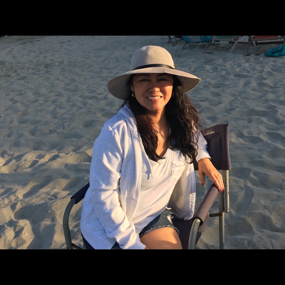 Meet your Posher, Suzanne